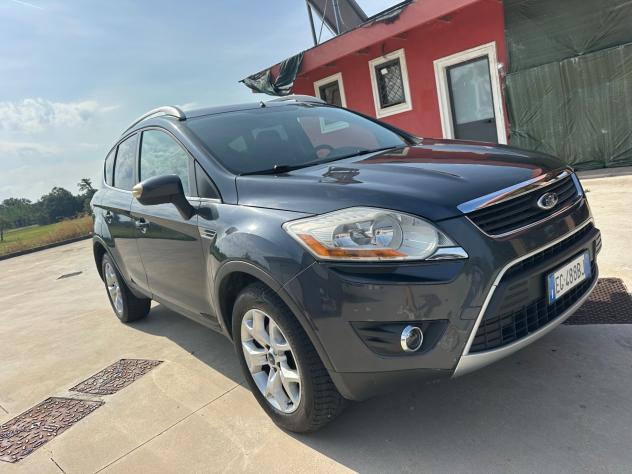 Ford Kuga 2.0 TDCi 140 CV 2WD - Foto 6
