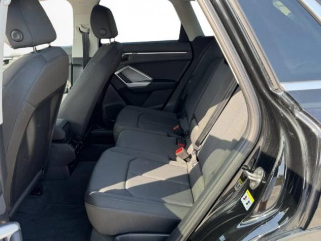 AUDI Q3 35 TDI S tronic Business Advanced rif. 23887396 - Foto 9