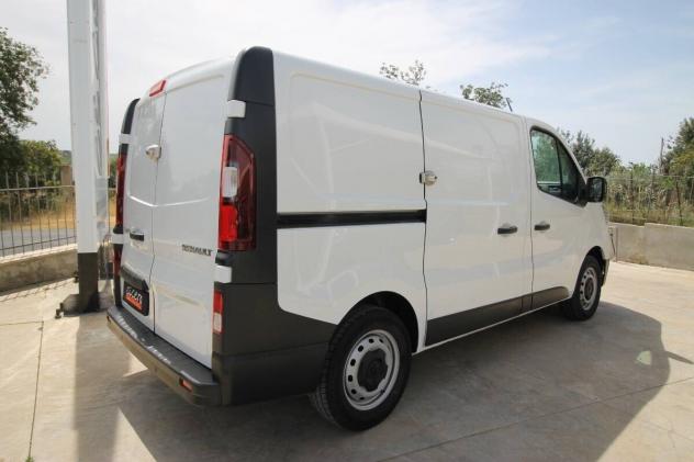 Renault Trafic T27 2.0 BluedCi 150CV PC-TN Furgone 2024 - Foto 6