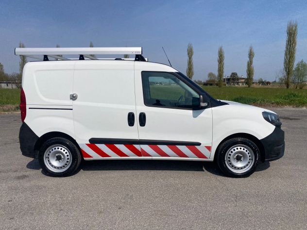 Fiat Doblò 1.4 CNG 120 Cv ATTREZZATO