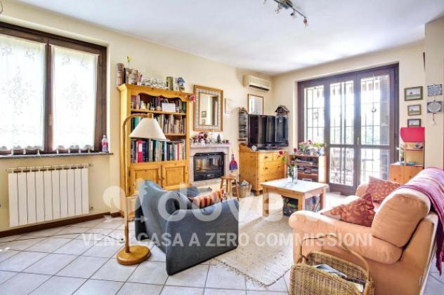 Villa di 150 m² con 4 locali e box auto in vendita a Besozzo - Foto 12