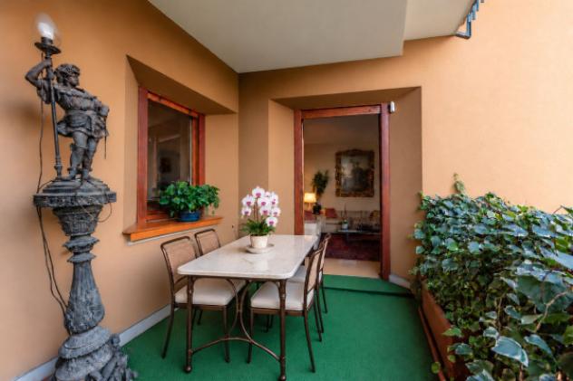Appartamento di 236 m² con 5 locali e box auto doppio in vendita a Milano - Foto 4