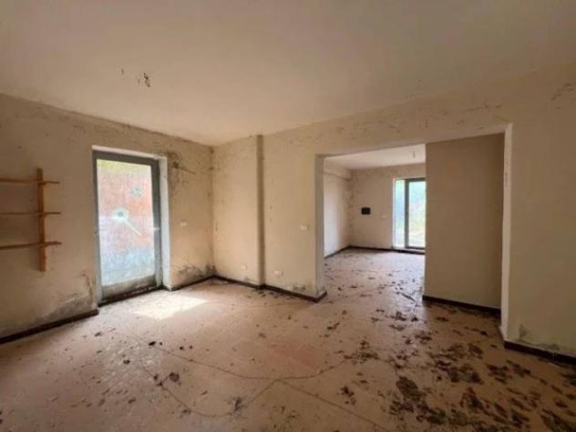 Immobile in asta di 112 m² in vendita a San Mango sul Calore - Foto 3