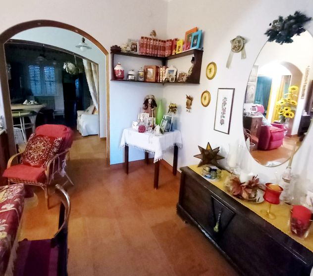 VENDESI APPARTAMENTO ARREDATO CANTINOLA PIAZZA DANTE - VENOSA - Foto 5