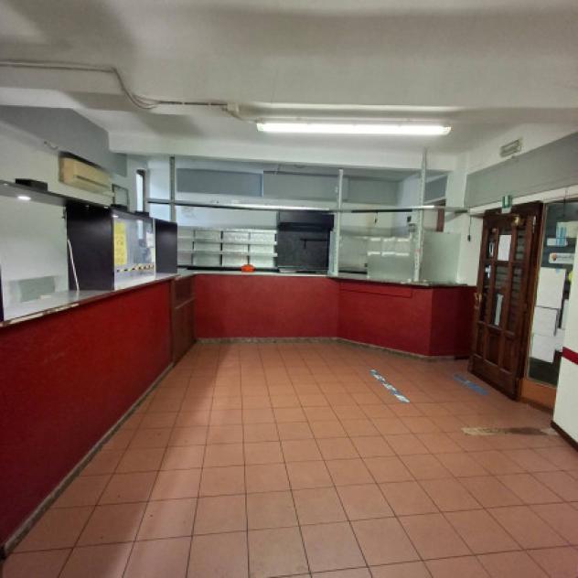 Immobile di 112 m² con 2 locali in vendita a Gazzada Schianno - Foto 2