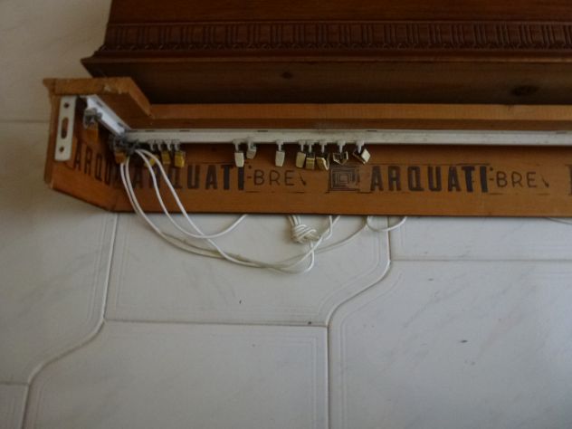 Marca ARQUATI ORIGINALI: Reggi tende, interamente in noce massello,perfettissime - Foto 6