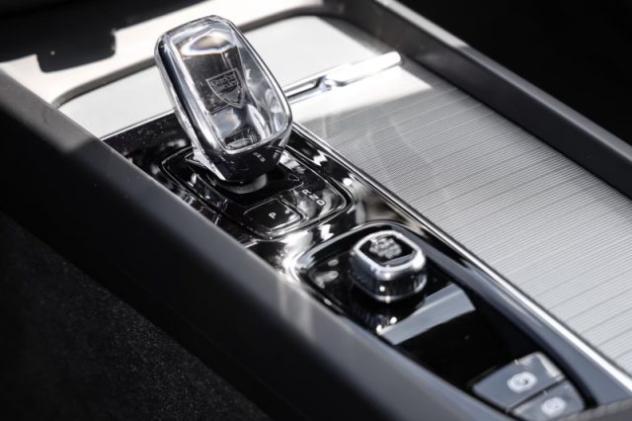 VOLVO XC60 T8 Recharge Plug-in Hybrid AWD automatico Plus Da rif. 23093236 - Foto 8