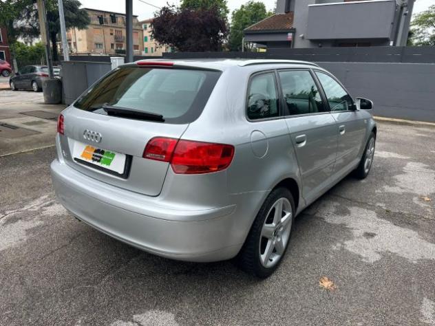 AUDI A3 SPB 1.6 16V FSI Attraction rif. 23716497 - Foto 3