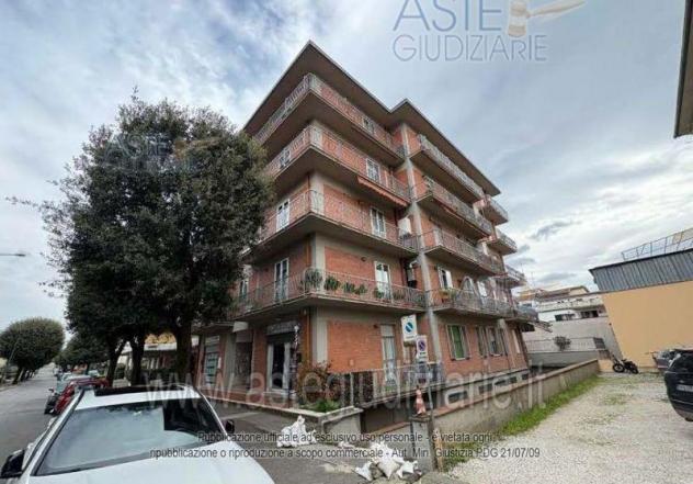 IMMOBILI-IMMOBILE RESIDENZIALE-Viale Fratelli Cervi n.12