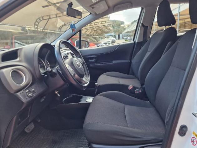 TOYOTA Yaris 1.4 D-4D 5p Lounge M-MT rif. 19982764 - Foto 8