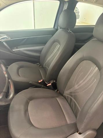 Lancia Ypsilon 1.3 MJT 75 CV Unyca - Foto 8