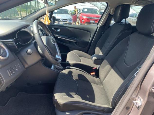 RENAULT Clio Sporter 1.5 dCi 8V 75CV Costume National rif. 23937525 - Foto 9