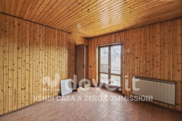 Casa indipendente di 263 m² con più di 5 locali in vendita a Divignano - Foto 16