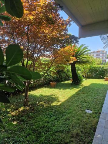 Appartamento in vendita a Ronchi - Massa 95 mq Rif: 1432051