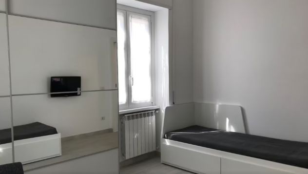 LUCIO SESTIO STANZA IN APPARTAMENTO PER RAGAZZE - Foto 7
