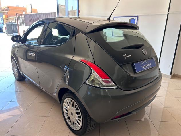 Lancia Ypsilon 1.2 69 CV 5 porte Gold - Foto 4