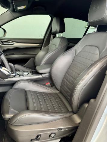 Alfa Romeo Stelvio 2.2 t Veloce Q4 210cv auto - Foto 9