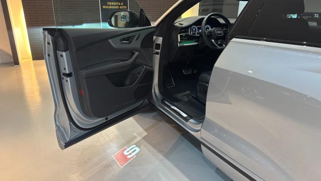 Audi Q8 TDI 286 CV quattro tiptronic S line - 2024 - Foto 9