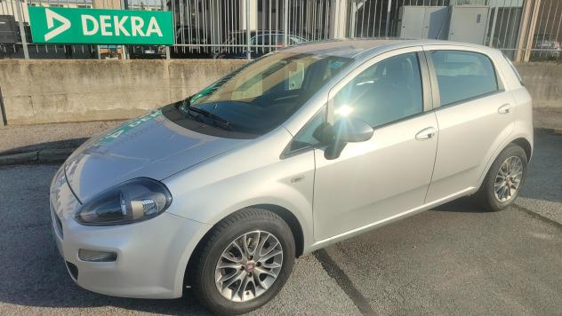 Fiat Punto 1.3 MJT II 75 CV 5 porte Lounge - Foto 2