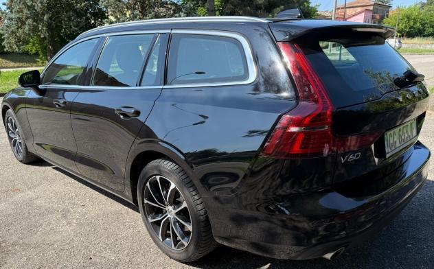 Volvo V60 B4 (d) Geartronic Momentum Pro Business PILOT ASSIST. - Foto 8