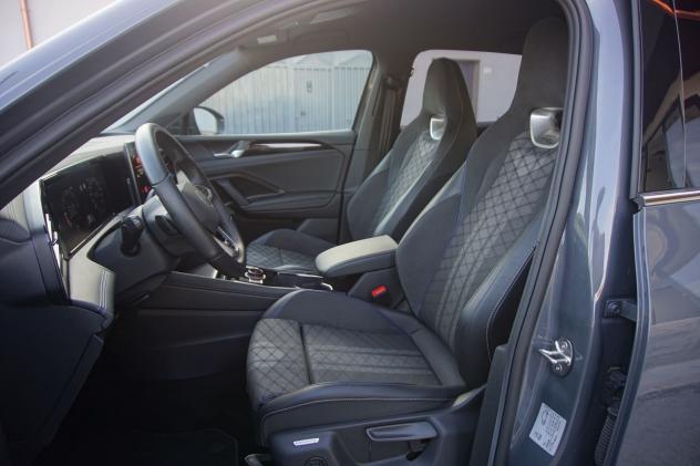 Volkswagen Tiguan 2.0 TDI 110KW SCR EVO R-Line DSG - Foto 6