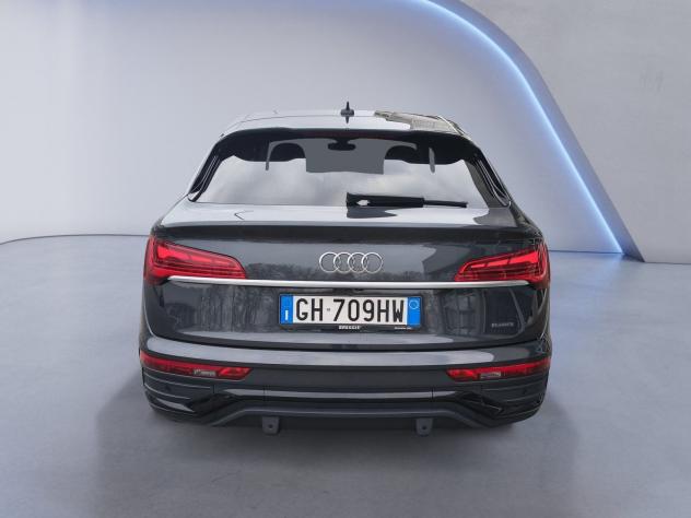 Audi Q5 Sportback 40 TDI Busin. Advanced quattro Hybrid 204 CV - Foto 6