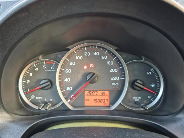Toyota Yaris 1.4 D-4D 5 porte Lounge E5B Manuale NEO 2012 - Foto 9