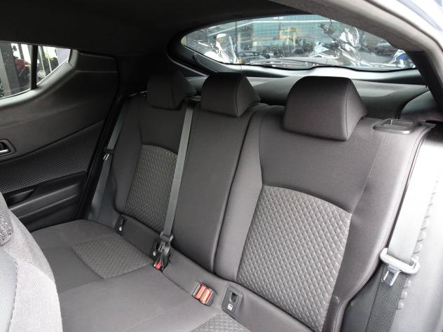 Toyota C-HR 1.8 Hybrid E-CVT Trend - Foto 10