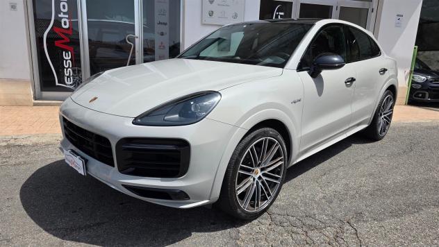 Porsche Cayenne Coup3.0 V6 E-Hybrid