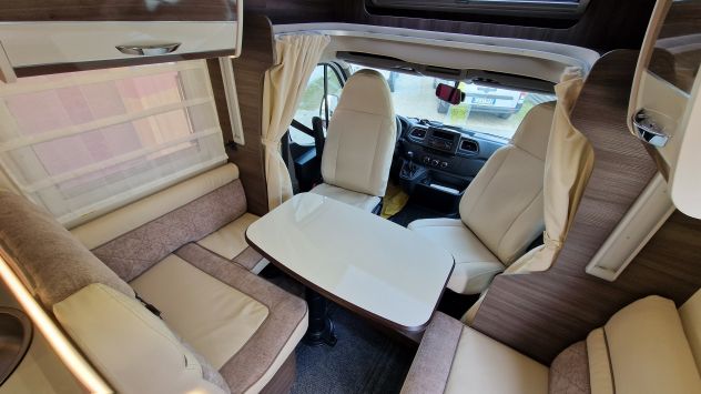 Camper Semintegrale Mclouis Yearling 83 2024 5 posti - Foto 4