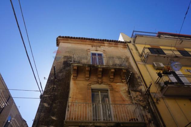 Casa Semindipendente in vendita a Ragusa, Centro