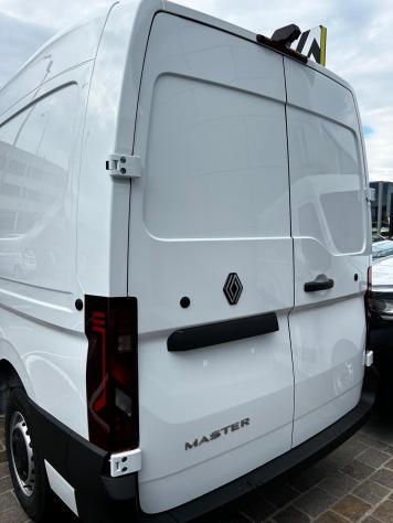 Renault Master Master T33 2.0 BluedCi 150CV PL-TM Furgone - Foto 8
