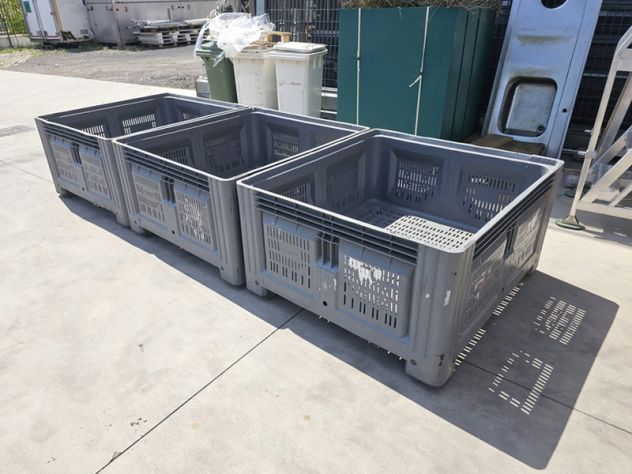3 cassoni pallet per frutta e verdura usati