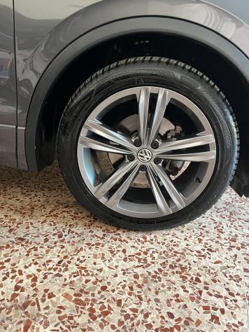 Volkswagen Tiguan 1.6 TDI SCR Sport BlueMotion Technology - Foto 8