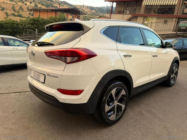 HYUNDAI Tucson 1.7 CRDi Sound Edition - Foto 3