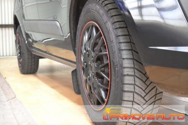 FORD Transit Custom 310 2.0 TDCi 170 Combi Trend rif. 19177457 - Foto 10