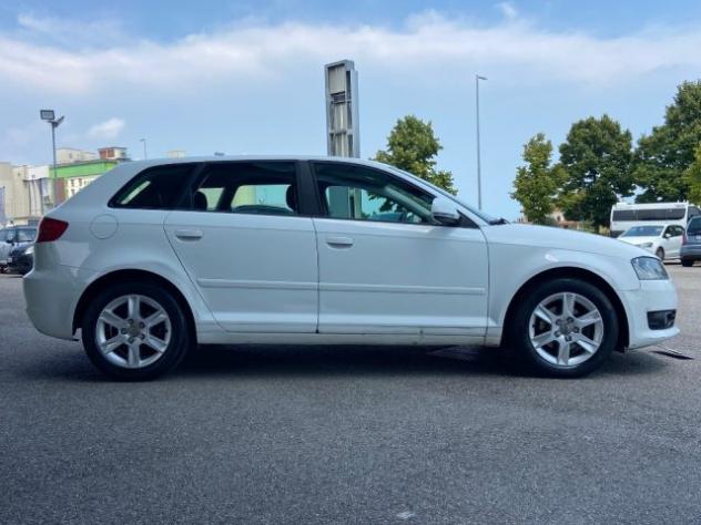 AUDI A3 SPB 1.6 TDI 90CV Attraction rif. 23948764 - Foto 7