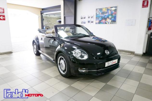 VOLKSWAGEN Maggiolino Cabrio 1.2 TSI "50'S" Design rif. 24039910
