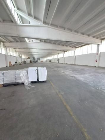 Immobile di 1850 m² con 1 locale in affitto a Anzola dell'Emilia - Foto 2