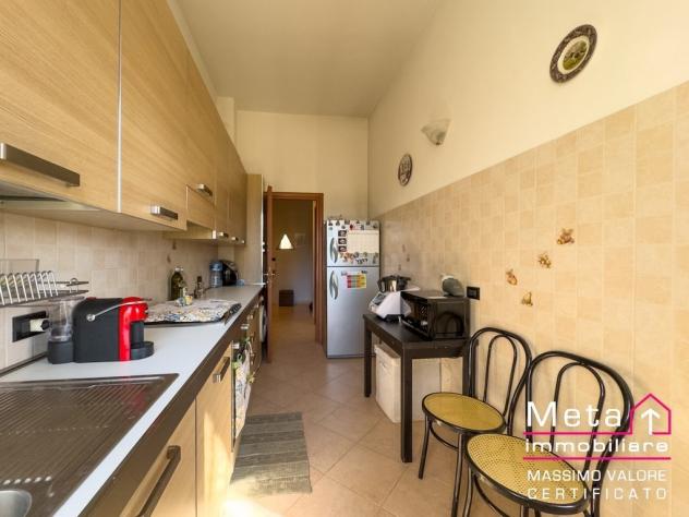 Trilocale con terrazzo - Foto 10
