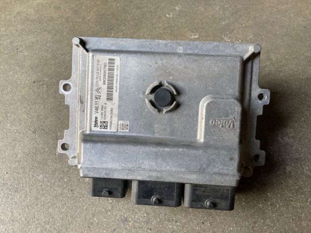 Centralina motore Peugeot 208 1.2 benzina del 2015 (9805895780) - Foto 2