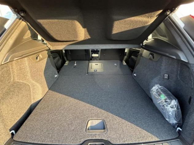 VOLVO XC40 MOD: 536 RECHARGE PLUS DARK T4 AUT rif. 20040188 - Foto 6