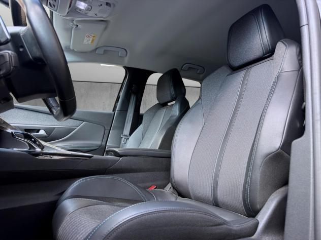 Peugeot 3008 Hybrid 225 e-EAT8 Allure Pack - PROMO/IVA ESP. - Foto 8