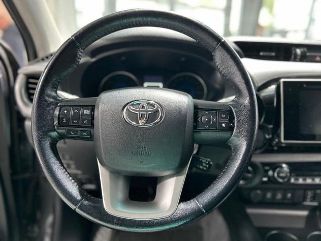 Toyota Hilux 2.4 D-4D 4WD DC COMFORT NAVI CAMERA AUT. - Foto 9
