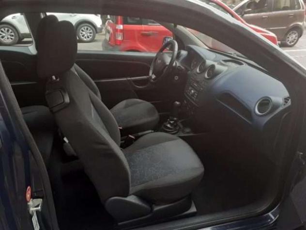 Ford Fiesta 1.2 16V - Foto 5