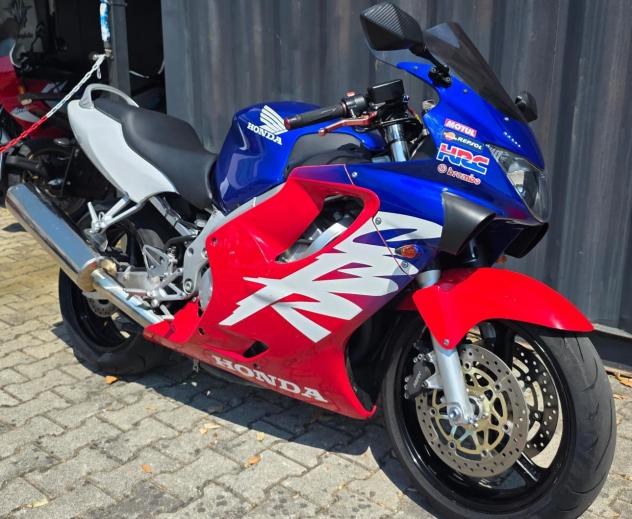 Honda CBR 600 F - Foto 4