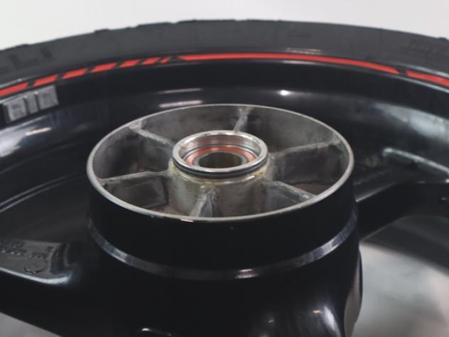 HONDA CBR 600 RR 42650MEE010 CERCHIO RUOTA POSTERIORE 17X5.50 03 - 04 REAR WHEEL - Foto 8