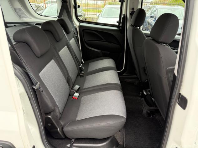 Fiat Doblo 1.3 95 Cv Combi 5 POSTI - Foto 10