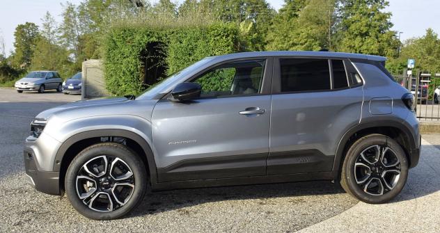 Jeep Avenger Avenger 1.2 turbo mhev Summit TETTO APRIBILE 110cv edct6 - Foto 8