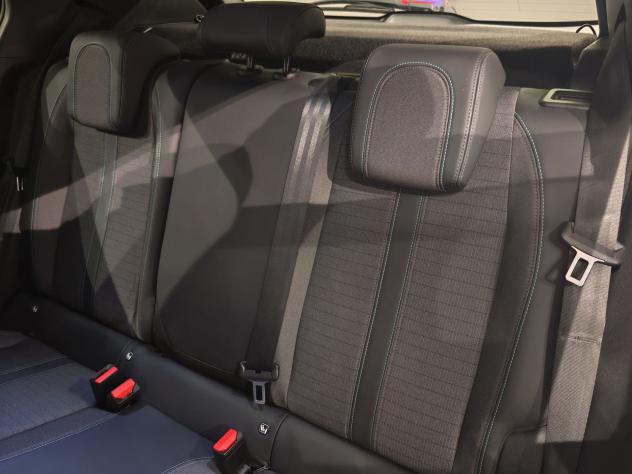 Peugeot 2008 2008 1.5 bluehdi Allure Pack s&s 130cv eat8 - Foto 8